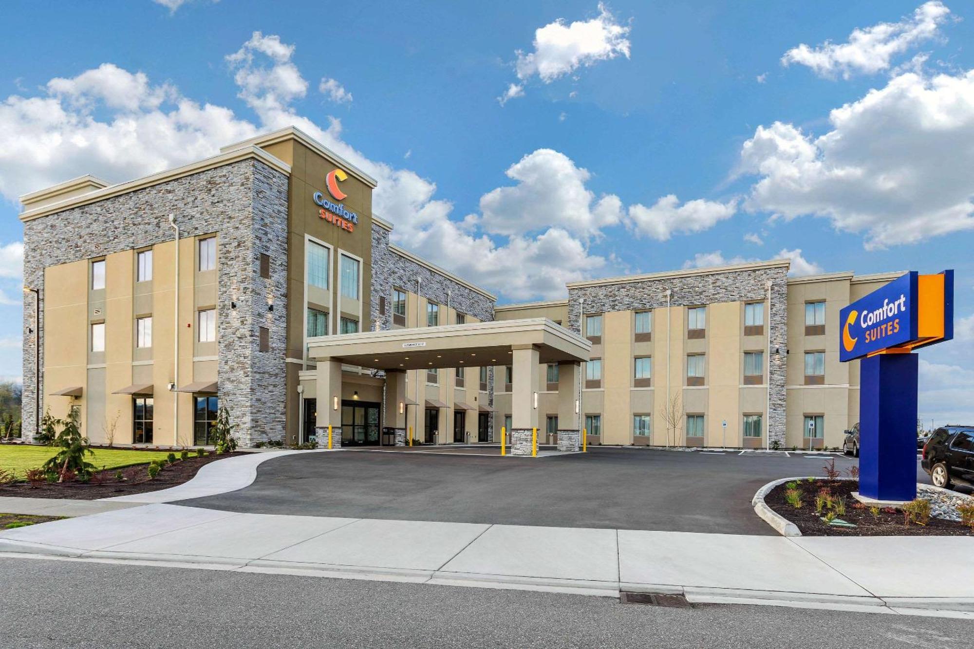 Comfort Suites Burlington Near I-5 Экстерьер фото