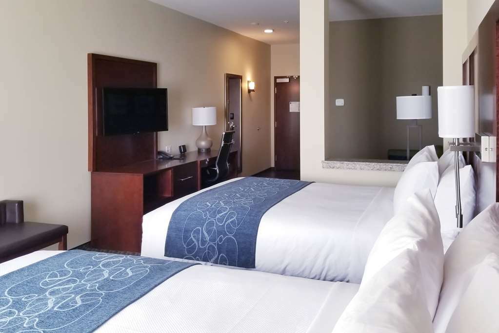 Comfort Suites Burlington Near I-5 Номер фото